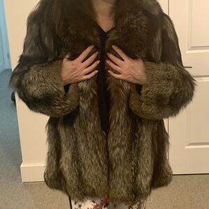 Luxurious Silver Fox Fur Coat